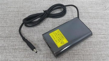 DELL 高品質 65W 橢圓 弧型 小圓孔變壓器 XPS13-4040SLV  Inspiron 15 5568 5578 XPS13-2500SLV SPX13-3000SLV XPS13-0015SLV XPS13-2001SLV XPS 13 XPS 13D-138 XPS 13D-148 XPS13 L321X XPS13 L322X P29G Vostro 14-5000 14-5458 14-5459