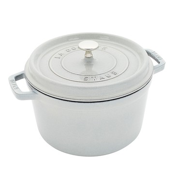 Staub Round Cocotte, 7 Quarts