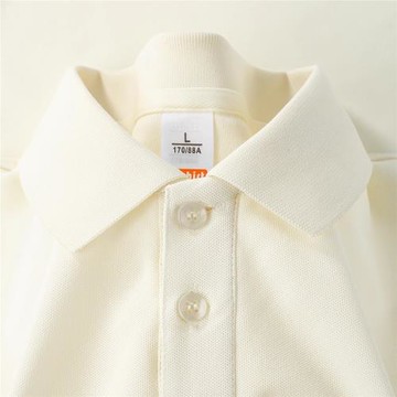 衣柜BI備款！米黃色POLO領短袖男 氣質時尚垂感T恤簡約翻領上衣夏