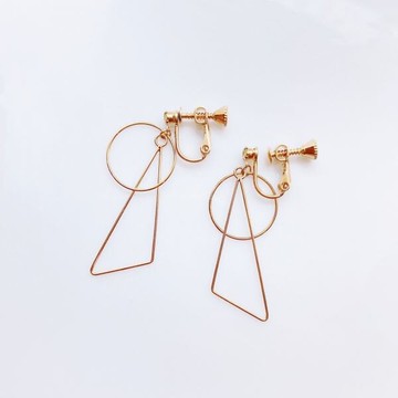 現貨專區｜甜美幾何垂墜夾式耳環(BPECL2)｜送禮精選店家★Reyna jewelry 女王飾品