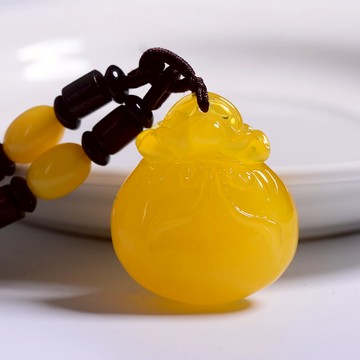 老蜜蠟吊墜項鏈天然琥珀毛衣鏈男女款二代雕刻小福錢袋葫蘆掛繩子