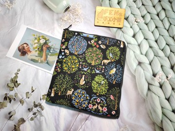 森林系列-日本棉布深藍森林大動物鹿L型拉鍊袋鋪棉-電子書保護套