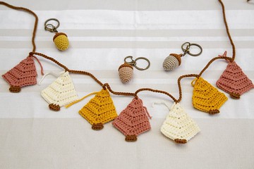 大地色系聖誕樹掛旗