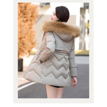 真大毛領白鴨絨紅色羽絨服女冬季2025韓版時尚洋氣加厚中長款外套