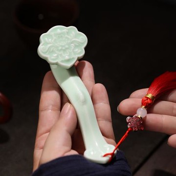 中式精品創意青瓷玉如意茶寵家用創意茶玩擺件茶桌裝飾品鎮紙筆架