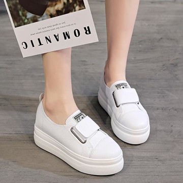 魔術貼小白鞋2025春季新款女士厚底真皮淺口運動鞋顯瘦旅游休閑鞋