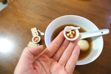 花生芝麻湯圓 大公雞碗 模型擺設