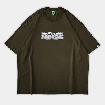 喧囂鼓譟寬版短T 可可棕/灰藍/霧灰藍/軍綠/黑色