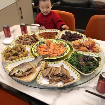 年夜飯餐具中式陶瓷餐具套裝菜盤擺盤扇形盤團圓陶瓷組合拼盤