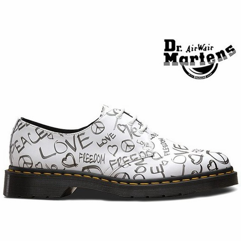 Dr Martens ドクターマーチン 3ホール 手書きメッセージ レザーブーツ 1461 Script スクリプト 白 ホワイト 通販 Lineポイント最大0 5 Get Lineショッピング