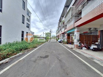 永靖邊間大地坪美透天｜彰化縣永靖鄉浮圳路