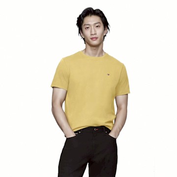 TOMMY 熱銷圓領刺繡Logo素面短袖T恤-鵝黃色