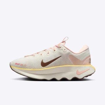 Nike Wmns Motiva [HV5988-121] 女 運動鞋 慢跑鞋 緩震 厚底 米白 粉橘