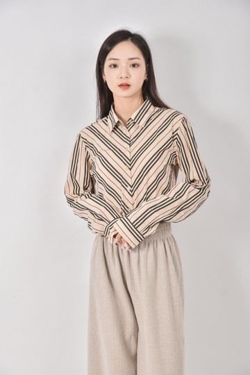 burberry條紋杏色襯衫