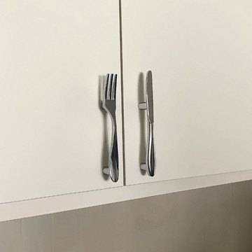 〖𝑽𝒊𝒗𝒂 𝑯𝒐𝒎𝒆〗🍴刀叉門把手 造型把手 免打孔 抽屜把手 衣櫃門把 櫥櫃把手 拉門把手 門把手 裝飾 門把 把手
