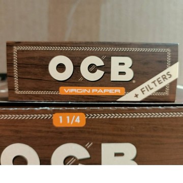 【現貨附發票】正品  法國  OCB Virgin Paper+Tips (1又1/4 未漂白超薄捲煙紙+自捲式紙濾嘴)