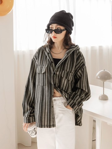 毛呢條紋排釦雙口袋寬版連帽外套