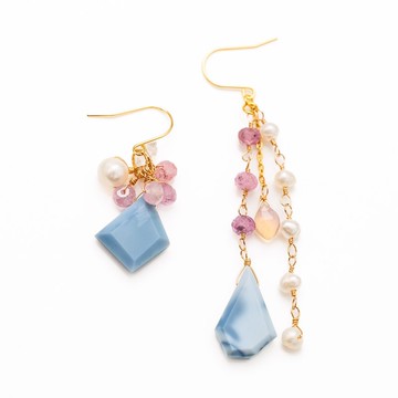 藍色歐泊 粉紅藍寶石 淡水珍珠 帕克默鑽石 粉紅歐泊 耳環 不對稱