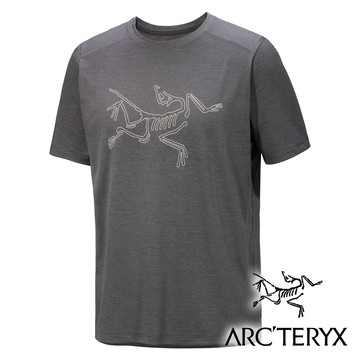 【Arc'teryx 始祖鳥】男 Cormac Logo快乾短袖圓領衫『雜黑』X009726 戶外 露營 登山 健行 休閒 時尚 短袖 上衣