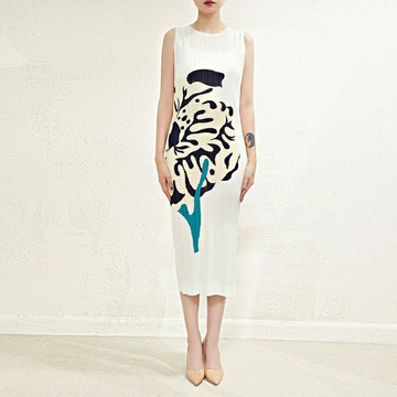 現貨+預購 三宅風皺褶衣服洋裝褶皺長裙無袖連身裙摺衣彈力顯瘦折衣大碼-包臀裙開叉3色74fe17【獨家進口】【米蘭精品】