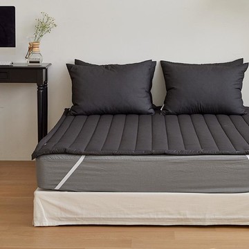 maatila 防塵固定帶睡墊  180 x 200cm  深黑色