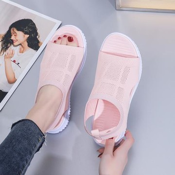 母親節送媽媽禮物鞋子夏季透氣中老年涼鞋輕便舒適平底羅馬涼鞋女