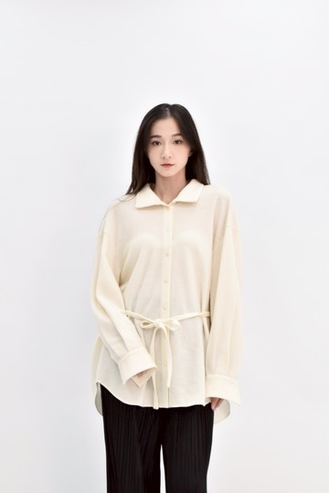 (M) 質感棉質羊毛排扣杏色綁帶長袖上衣