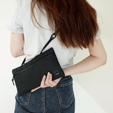 Breakwater 機票包 - 霧黑