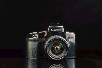 Canon EOS 100 QD+EF 28-80mm F=3.5-5.6 #5900 #135底片相機