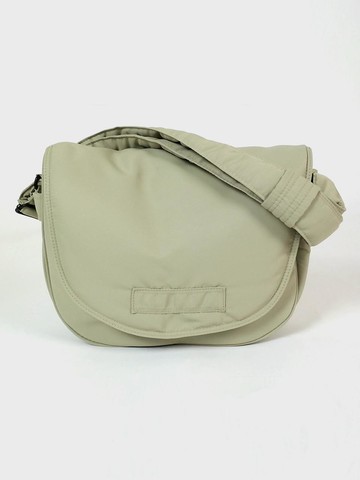 Semicircle Nylon Magnetic Messenger Bag [Beige Gray]