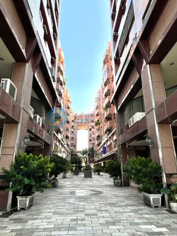 二聖輕軌站商圈永久棟距三房車位大樓｜高雄市前鎮區二聖路