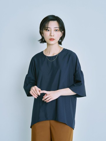 PINKOI ONLY 雲霧花袖上衣-夜煮