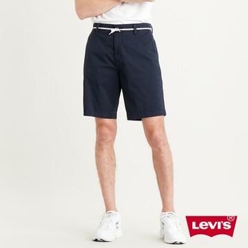 Levi s 男款 XX CHINO 深色卡其休閒短褲