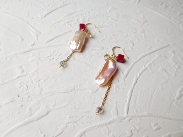 包14K金粉色不規則珍珠流蘇耳環 可改夾