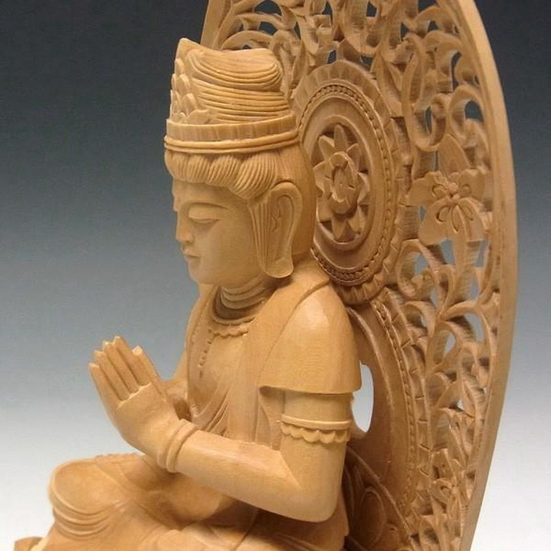 勢至菩薩 坐像 高さ24cm 柘植製 木彫り 仏像 | LINEブランドカタログ