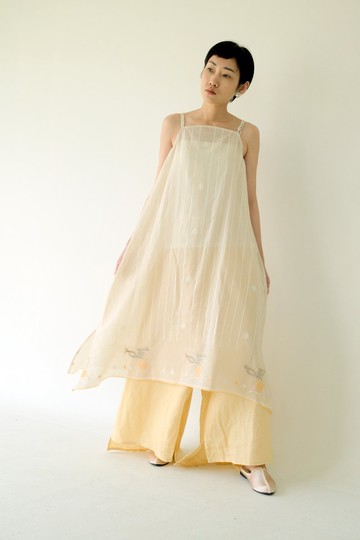 川 衣 WEAR BEING  細肩襯裙洋裝  印度手織布 米色X傳統花瓶