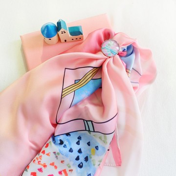 【客製絲巾】 畫作記念日客製絲巾及絲巾扣禮物|  週年記念禮物