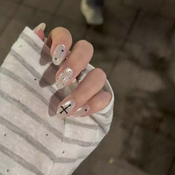 🎀台灣出貨🎀手工穿戴甲 韓系極簡十字星星穿戴甲溫柔裸透底色小黑星波點日常百搭美甲可拆🎀