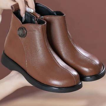 真皮軟底媽媽鞋短靴女春秋單靴中老年平底舒適冬季加絨休閑棉皮鞋