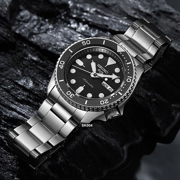 SEIKO精工 5 SPORTS運動機械錶42.5㎜黑面 SK004(SRPD55K1/4R36-07G0Q)