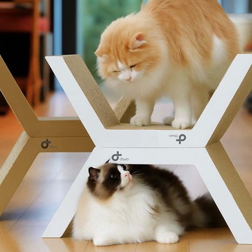 白色半六角型貓抓板