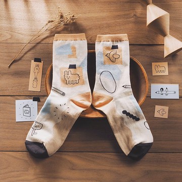 一片一片 - 奶油 / 右手超人襪