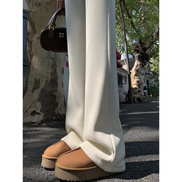 米白色燈芯絨糯米褲子女秋冬季2025新款高腰顯瘦加絨微喇叭馬蹄褲