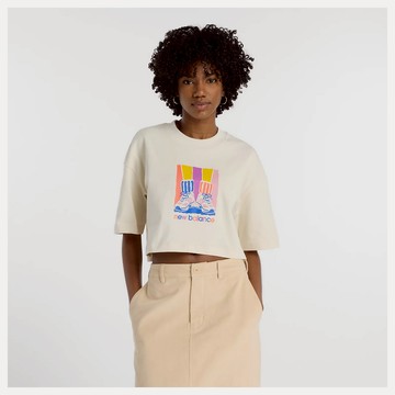 【NEW BALANCE】NB 短版 短袖上衣 運動 休閒 女 杏色 WT53904LIN