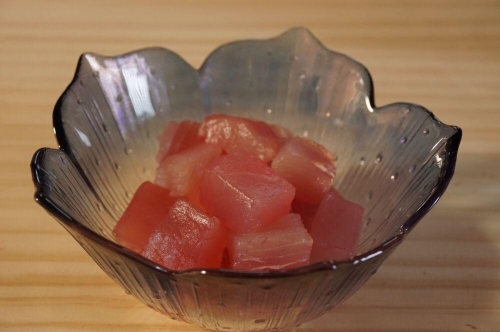 丼にぴったり！那智勝浦町水揚げびんちょうマグロのぶつ切り（5パック）（計1.5kg）