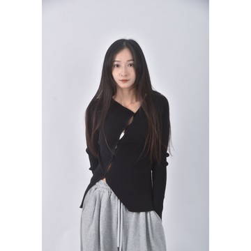 (S) mohhe質感V領黑色長袖上衣二手衣