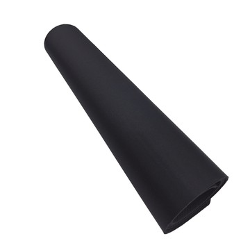 Logitech G 羅技G G840 XL遊戲滑鼠墊 表面提供理想區域 尺寸900公釐x400公釐x3公釐  黑色  1個