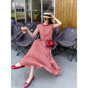 (免運)源思潔法式度假風褶皺連衣裙大碼胖mm寬松顯瘦流行大袍子格子長裙