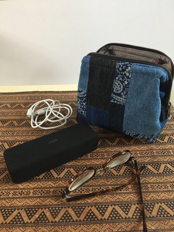 牛仔拼布 大容量收納包 化妝包