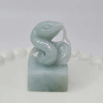手工鏤空天空藍蛇印章 | 天然緬甸玉A貨翡翠